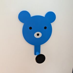 Patère murale ourson 3D bleue pour chambre d'enfant